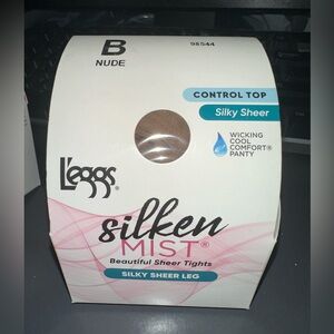 L'eggs Silken Mist Silky Sheer Cool Control Top Panty Hose NUDE Size B 98544